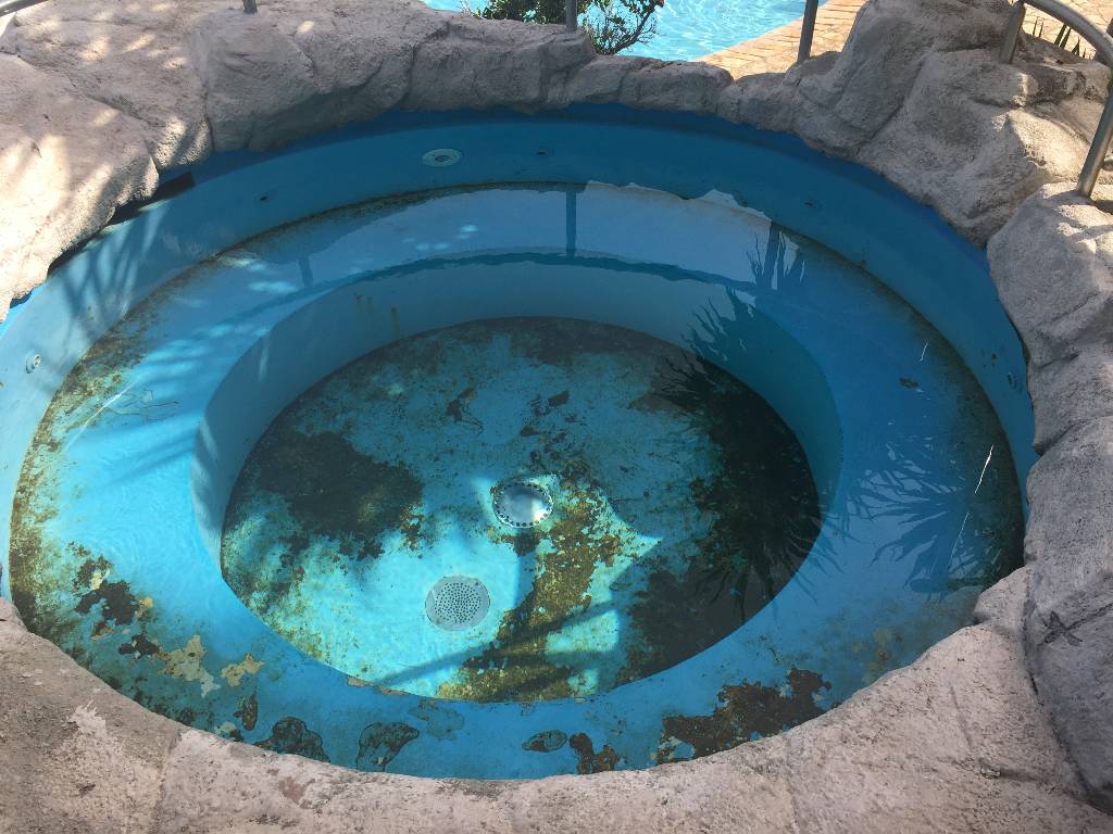 jacuzzi2
